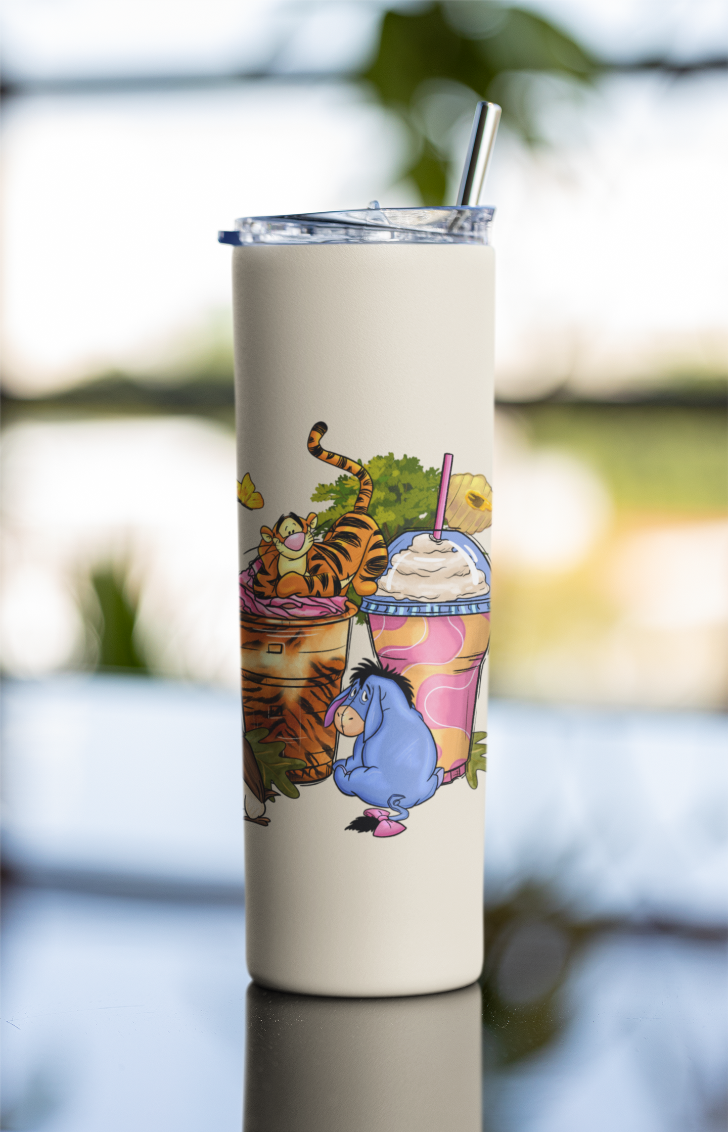 POOH AND FRIENDS TUMBLER